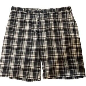 Slazenger Mens Golf Shorts Size 40 Gray/Black Plaid Flat Front